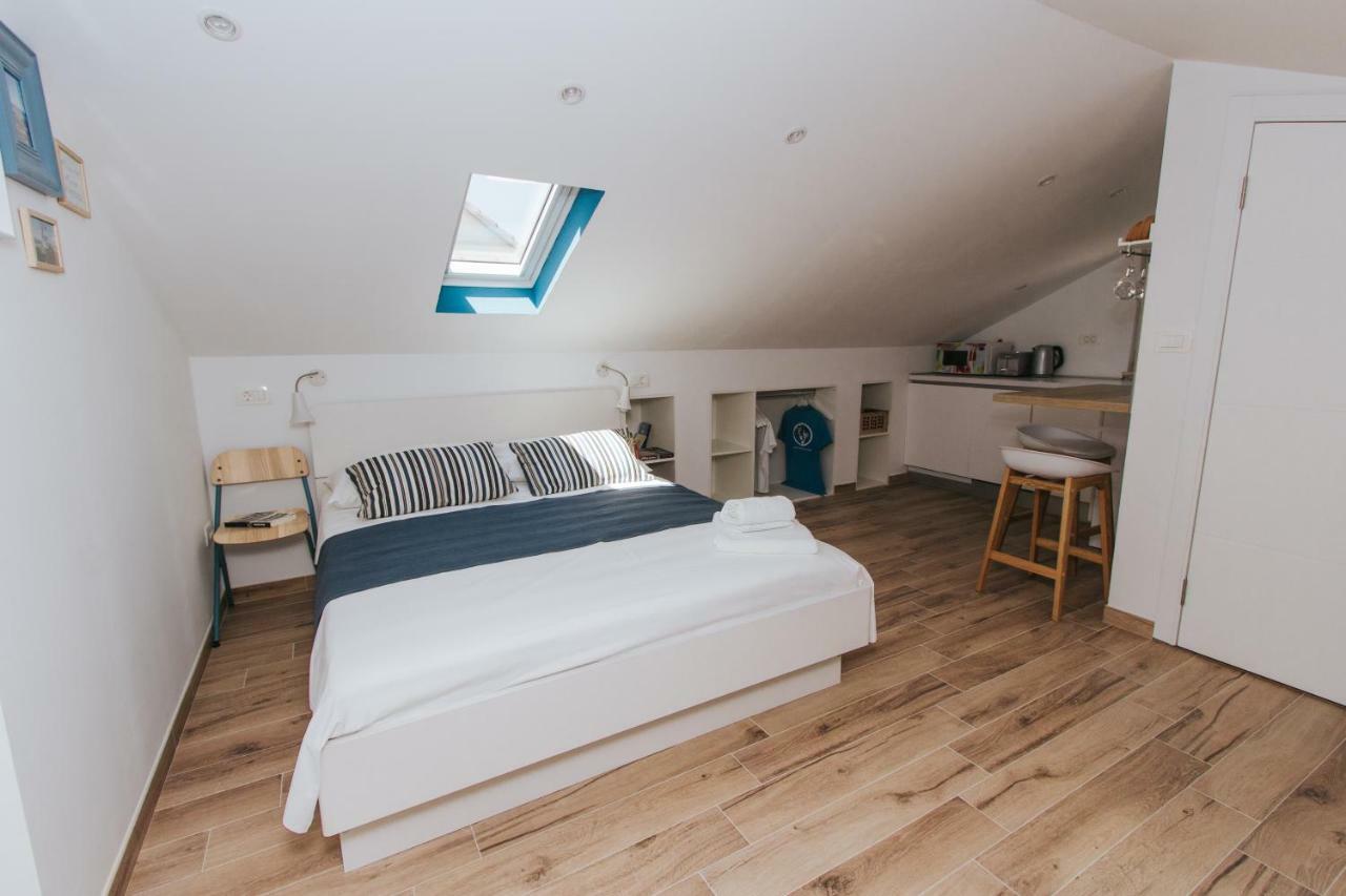 Fyaka Loft Apartments ヴォディツェ エクステリア 写真