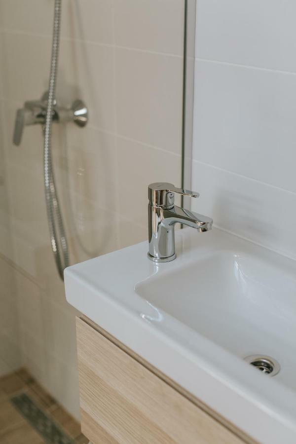 Fyaka Loft Apartments ヴォディツェ エクステリア 写真